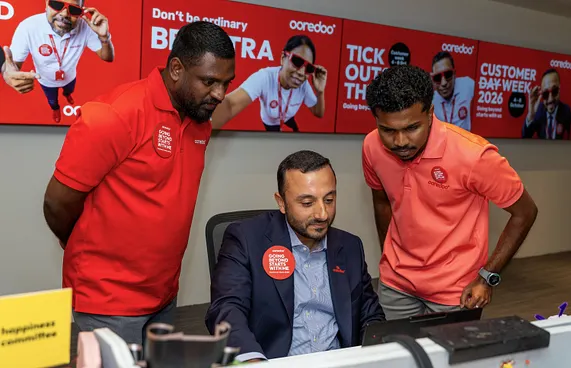 އުރީދޫ ކަސްޓަމަރުންގެ ސުވާލުތަކަށް ޖަވާބު ދެއްވީ ސީއީއޯ