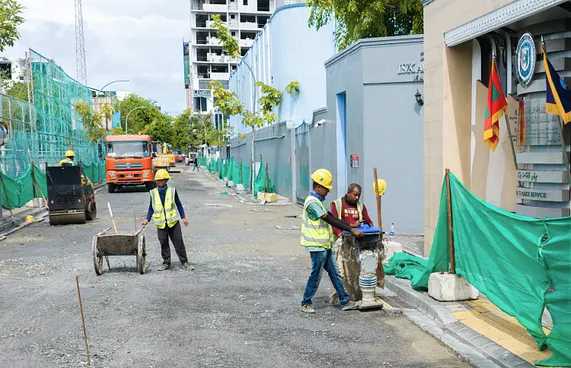 ދަތުރުފަތުރުގެ މަޝްރޫއުތަކަށް 1.9 ބިލިއަން ހޭދަކޮށްފި