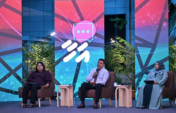 "މިދިޔަ އަހަރާ އެއް އަދަދަކަށް މިއަހަރު ޓޫރިސްޓުން ގެނެވޭނެ"