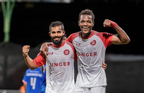 އެއްވަނައިގައި ވިކްޓަރީއަށް ލީޑެއް