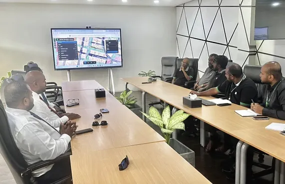 ހުޅުމާލޭގައި ގަސް އިންދުމުގެ ބޮޑު ހަރަކާތެއް ހިންގަނީ