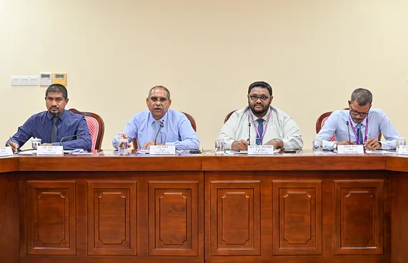 ސިޔާސީ ޕާޓީތަކުން މިއަދުން ފެށިގެން ވަގުތުން ވަކިވެވޭނެ
