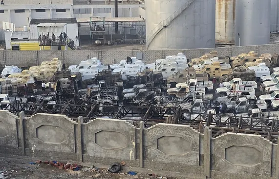 ސައުދީން އެދުނުގޮތަށް ޔޫއޭއީ ސިފައިން ޔަމަނުން ފައިބަނީ