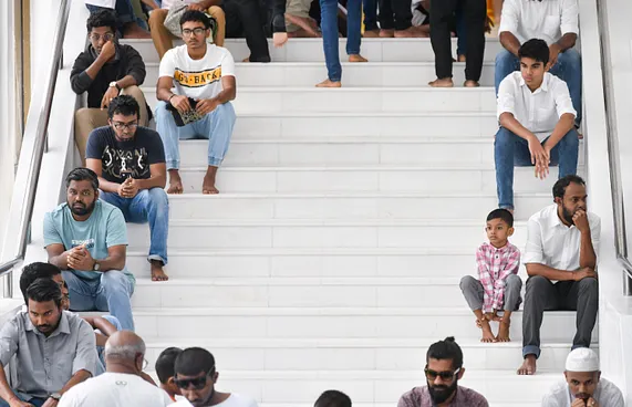 ހުކުރު ހުތުބާ ލިޔާނެ މައުޟޫއަށް އާންމުންގެ ހިޔާލު