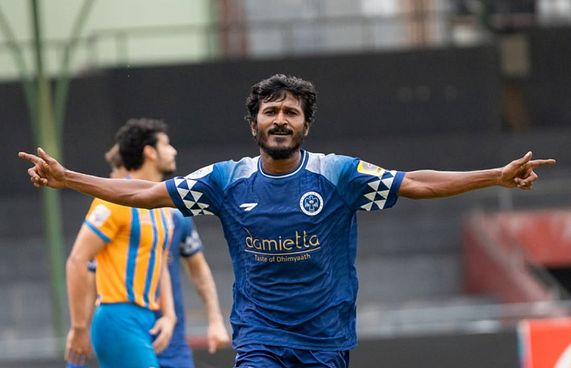 16 އަހަރަށްފަހު ފާއްޓޭ އެނބުރިއައުން ގޯލަކާ އެކު!