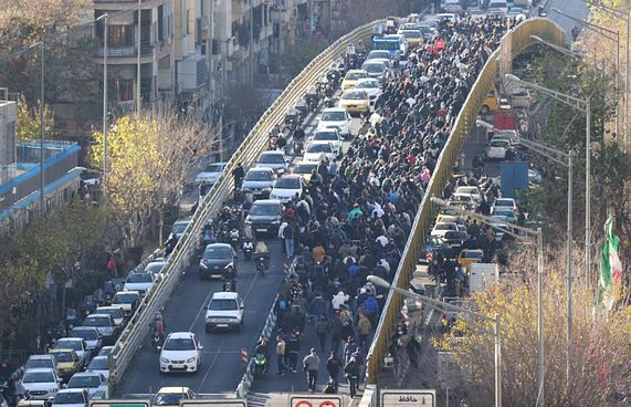 އީރާނުގައި މީހުން މަރާ ނަމަ ހަމަލާދޭނަން: ޓްރަމްޕު