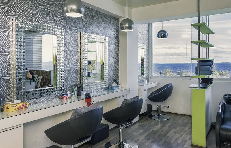 ސެލޫންތަކަށް ގޮސް ވެކްސް ކުރުން ހަރާމް: ހުތުބާ