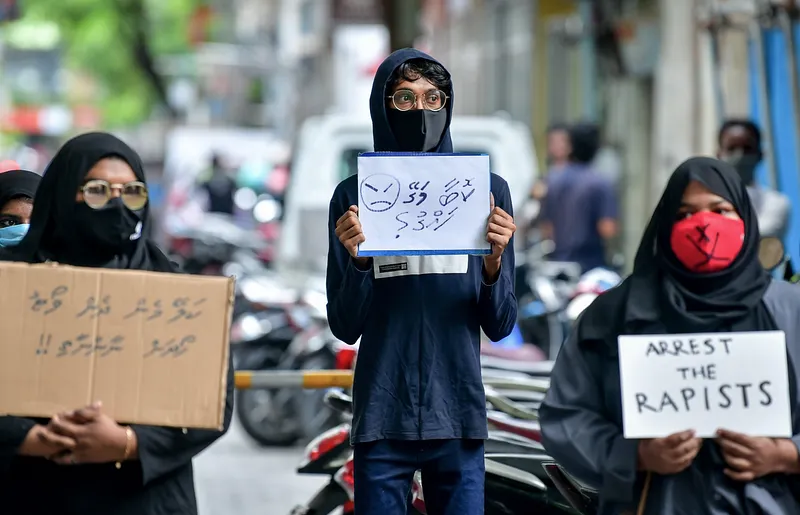 ކުޑަ ފިރިހެންކުއްޖަކަށް ޖިންސީ ގޯނާކުރި މައްސަލައެއް ބަލަނީ