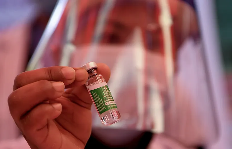 އޮކްސްފޯޑް ވެކްސިން ދޭން ފެށުމާ އެކު އުންމީދީ ނަތީޖާއެއް