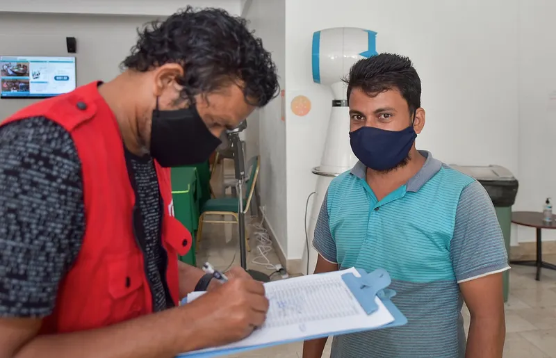 މާލޭގައި ކޮވިޑު ވެކްސިންގެ ފުރަތަމަ ޑޯޒް ޖަހައިދޭނީ އަންނަ ހޯމަ ދުވަހާ ހަމައަށް