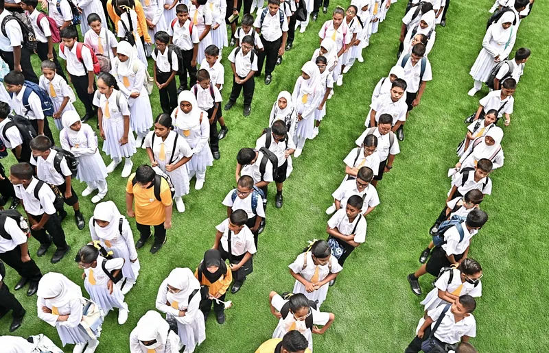 ކީސްޓޭޖާއި އޯލެވެލް ހެދި ކުދިން ވެސް ހިސާބު މާއްދާއަށް ދަށް: މިނިސްޓަރު