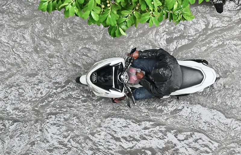 ދެކުނާއި މެދު ރާއްޖެތެރެއަށް ކުރިއަށް އޮތް ފަސް ދުވަހު ވިއްސާރަ ކުރާނެ: މެޓް