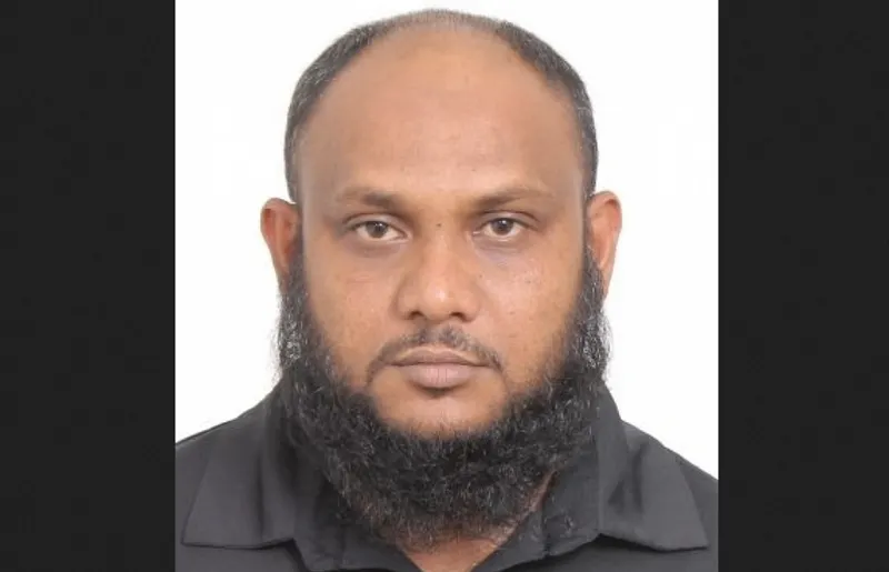 "ހެކިތަކަށް ރިއާއަތްކުރި ގޮތް ގާނޫނާ ހިލާފު"، އައްމަޓީގެ މައްޗަށް ކުށް ސާބިތުނުވި މައްސަލަ އިސްތިއުނާފްކުރަނީ