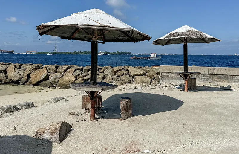 މަރާމާތުކުރަން ވަގުތީގޮތުން ރަސްފަންނު ބަންދުކޮށްފި