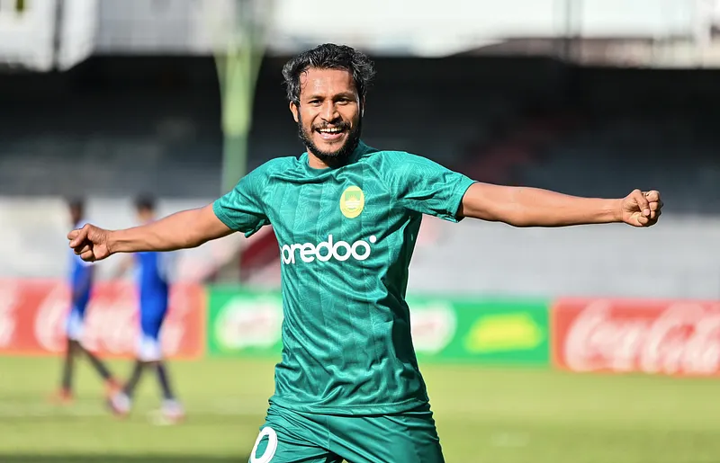 ކާމިޔާބު ހަތް އަހަރަށް ފަހު ހަމްޕު މާޒިޔާ ދޫކޮށްލައިފި