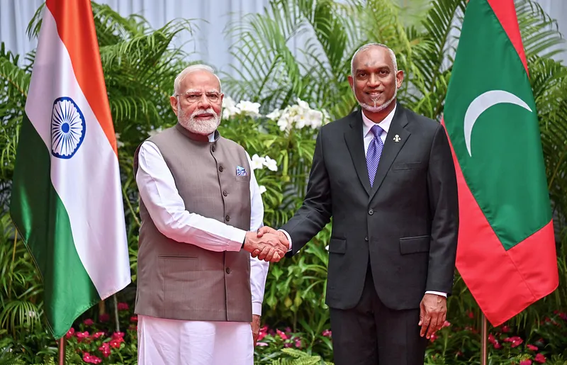 މެދުނުކެނޑި އެންމެ ދިގު މުއްދަތަކަށް ބޮޑުވަޒީރުކަން ކުރެއްވި ބޭފުޅަކަށް މޯދީވުމުން ރައީސް މުއިއްޒުގެ މަރުހަބާ