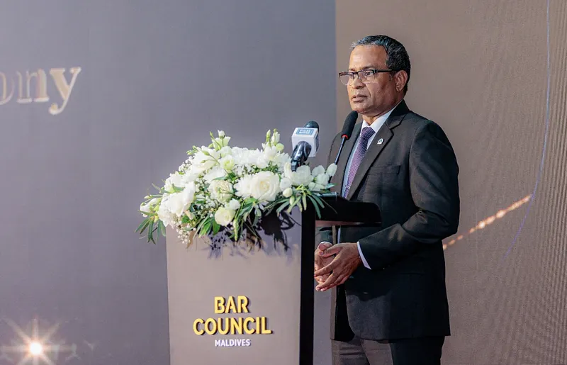 މަޖިލީހުގެ ރައީސްގެ މުސާރައާ އެއްވަރަށް އުއްތަމަ ފަނޑިޔާރުގެ މުސާރަ ބޮޑުކުރަން ނިންމައިފި