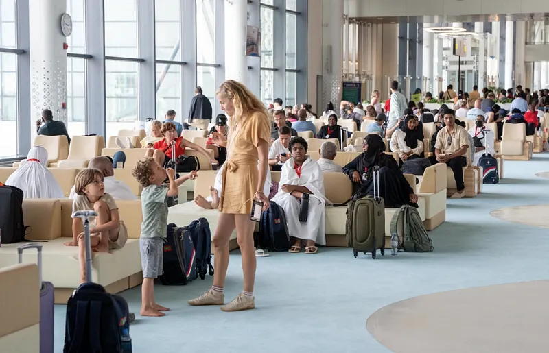 ވެލާނާ އެއާޕޯޓުގައި 2،000 އަށް ވުރެ ގިނަ ޓޫރިސްޓުން ތާށިވެފައި