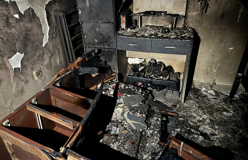 ހުޅުމާލޭ ގެއެއްގެ ކޮޓަރި އަނދައި އަޅިއަށް، 7 މީހަކަށް ވަގުތީ ބޯހިޔާވަހިކަން