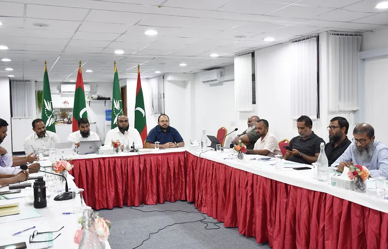 ދެ އިންތިހާބު އެއްދުވަހެއްގައި ބާއްވަން އަދާލަތު ޕާޓީ ތާއީދު