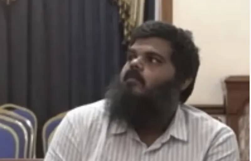 ކުނޫޒު ގޮއްވާލަން އުޅުނު ކަމަށް ބުނާ މައްސަލަ ބާތިލް ކޮށްދޭން އެދި ސުޕްރީމް ކޯޓަށް