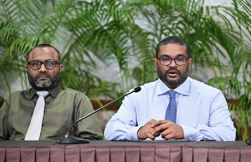 ހަނގުރާމައާ ގުޅިގެން ރާއްޖެ އަށް އަސްކަރީ ނުރައްކަލެއް ނެތް: ޣައްސާން