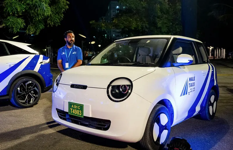 މާލެ ޓެކްސީލައިންގެ ހިދުމަތް ފަށައިފި