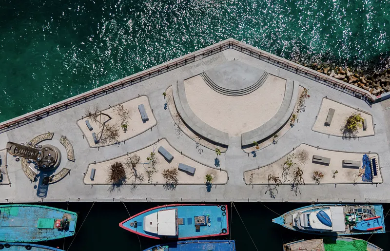 ސުނާމީ ބިނާ މައިޒާން މަރާމާތުކޮށްފި