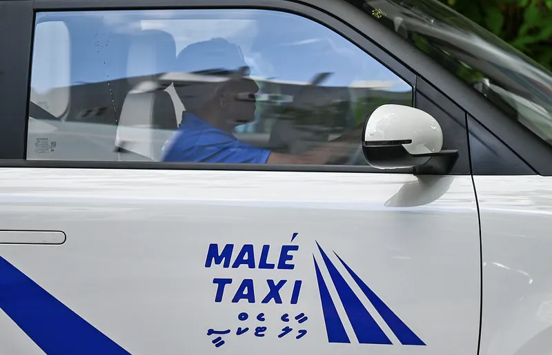ޓެކްސީއަށް އަގުނަގަން ފެށިފަހުން 13،000 ދަތުރުކޮށްފި