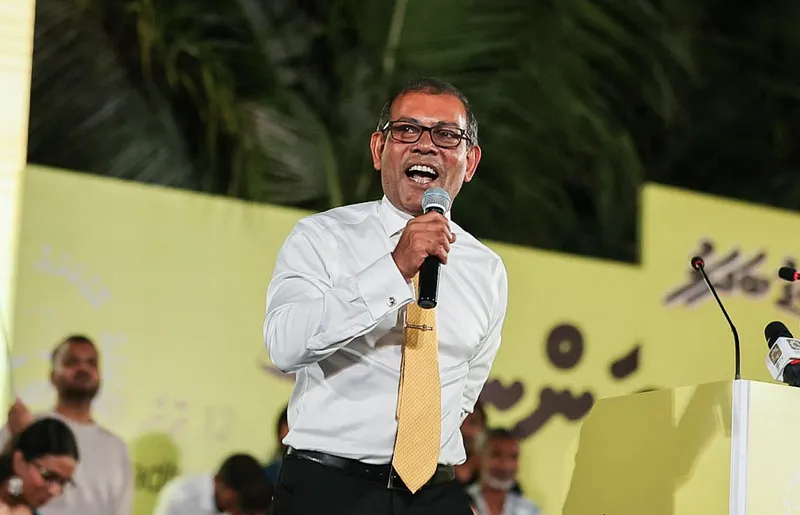 ދަރަނި ދައްކަން ޖެހޭނީ ރައްޔިތުން ނިކަމެތި ނުކޮށް: ނަޝީދު