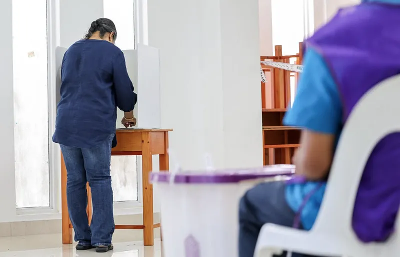 ހިތަދޫ ބައި އިލެކްޝަން: ވޯޓު ލެވޭ ގަޑި 5 އަށް އިތުރުކޮށްފި