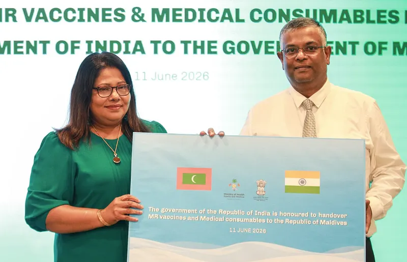 އިންޑިއާއިން ރާއްޖެއަށް ހިމަބިހީގެ ވެކްސިން ހަދިޔާކޮށްފި