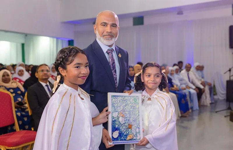 ދިވެހި، އިސްލާމް އަދި ހިސާބު ކިޔަވައިދޭ ވަގުތު އިތުރުކުރަނީ