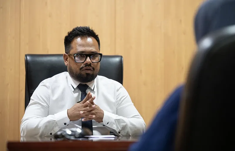 މިފްކޯއިން އައިސް ވިއްކުން މަދެއް ނުކުރަން: އަނަސް