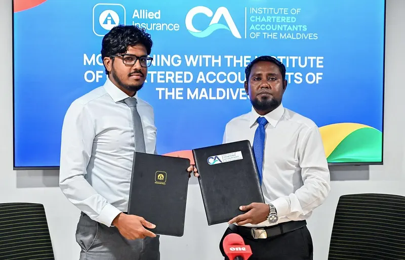 އެލައިޑުން ސީއޭ މޯލްޑިވްސްއާ ގުޅިގެން އެކައުންޓިން ދާއިރާ ކުރިއަރުވަނީ