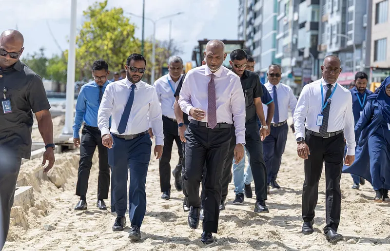 ބޮޑުތަކުރުފާނު މަގުގެ މަސައްކަތް ރައީސް ބައްލަވާލައްވައިފި