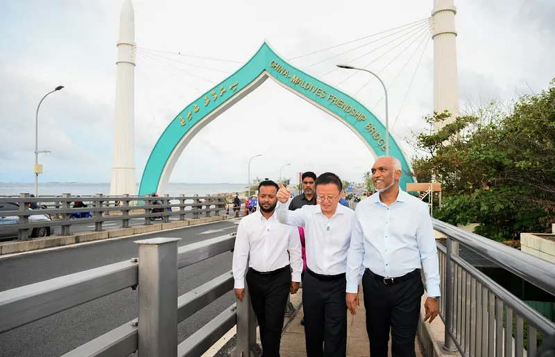 ބްރިޖަށް 8 އަހަރު: ޗައިނާއެކު ގުޅުން އިތުރަށް ބަދަހިކުރަނީ