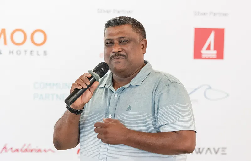 ސްޕޯޓްސް ކޮމިޝަނަރުގެ ޒިންމާތައް ވަގުތީ ގޮތުން ހާނިމަށް