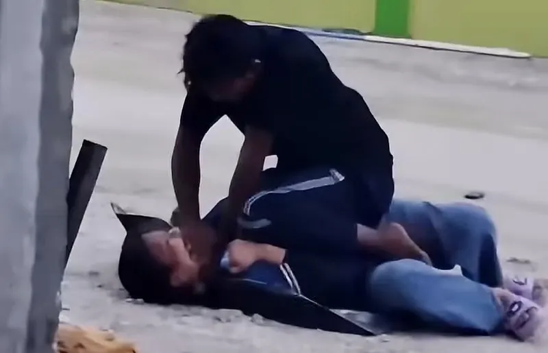 ބިދޭސީ އަންހެނަކަށް އަނިޔާކޮށް، ފޭރެން އުޅުނު މައްސަލައެއް ބަލަނީ