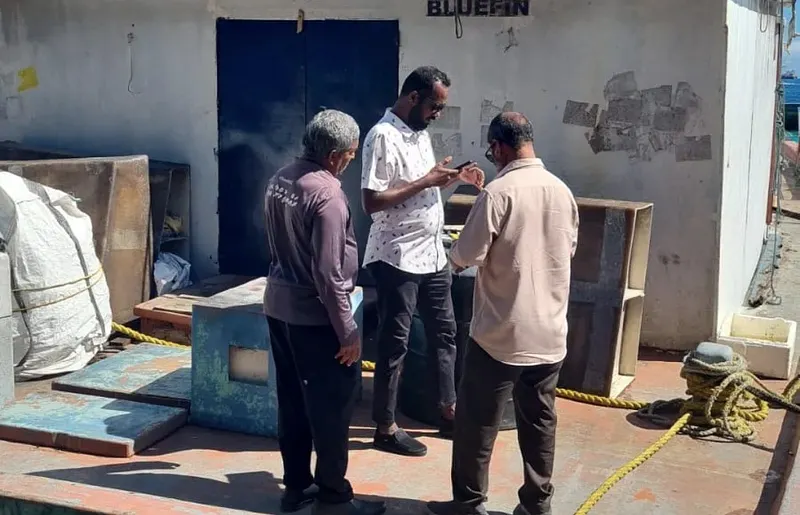 ގަވައިދާ ހިލާފަށް ވިލިމާލެ ފަޅުގައި އަޅާފައި އޮތް 12 އުޅަނދެއް ޖޫރިމަނާ ކޮށްފި