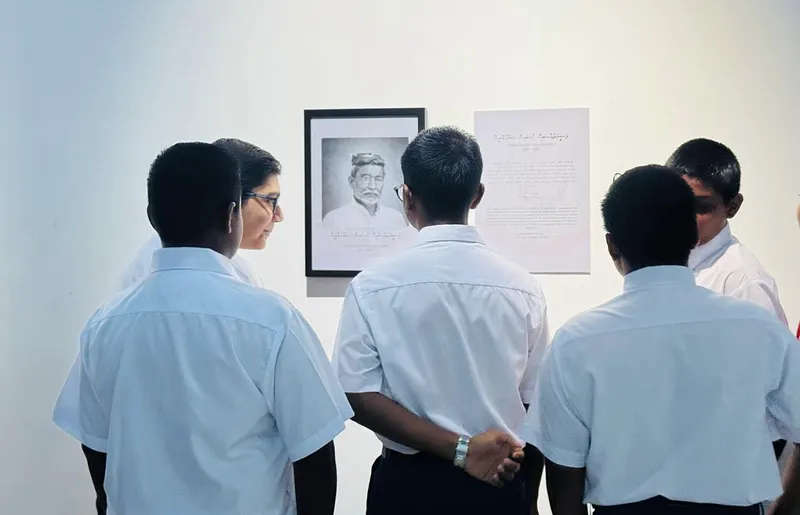 މަޖީދިއްޔާ ސްކޫލަށް ހިދުމަތް ކުރެއްވި ހުރިހާ ޕްރިންސިޕަލުންގެ ތާރީހީ ފޮޓޯ ގެލަރީއެއް