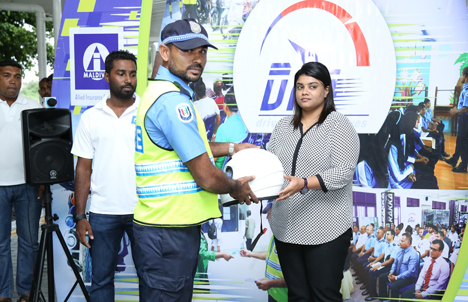 ޓްރެފިކާ ގުޅޭގޮތުން އާންމުން ހޭލުންތެރިކުރުމަށް ބޭއްވި "ރައްކާ" ޕްރޮގްރާމް