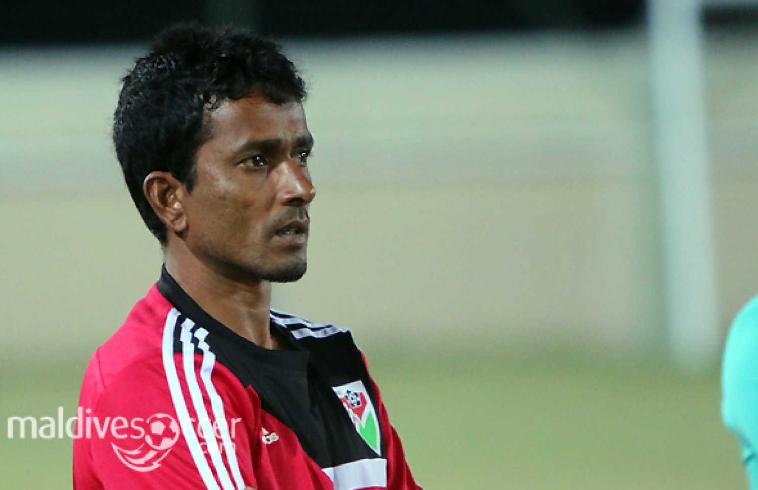 ގައުމީ ފުޓްބޯޅަ ޓީމުގެ ކެޕްޓަން އައްސަދު. --ފޮޓޯ: މޯލްޑިވްސޮކާ