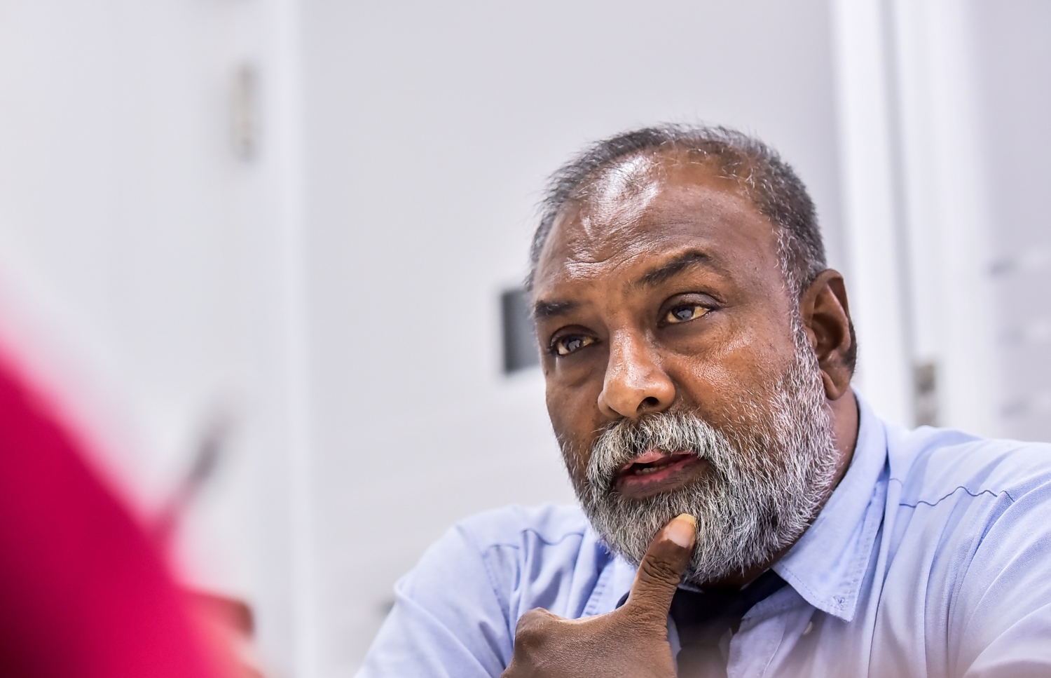 މީމުޒަވިޔަނި "މިހާރުު" އާ ވާހަކަ ދައްކަވަނީ: ކަނޑު ތޮއްޓަށް ގެންނަ ބަދަލުތަކާ މެދު ކަންބޮޑުވުން ފާޅުކުރެއްވި. -- ފޮޓޯ: ނިޝާން އަލީ/ މިހާރު