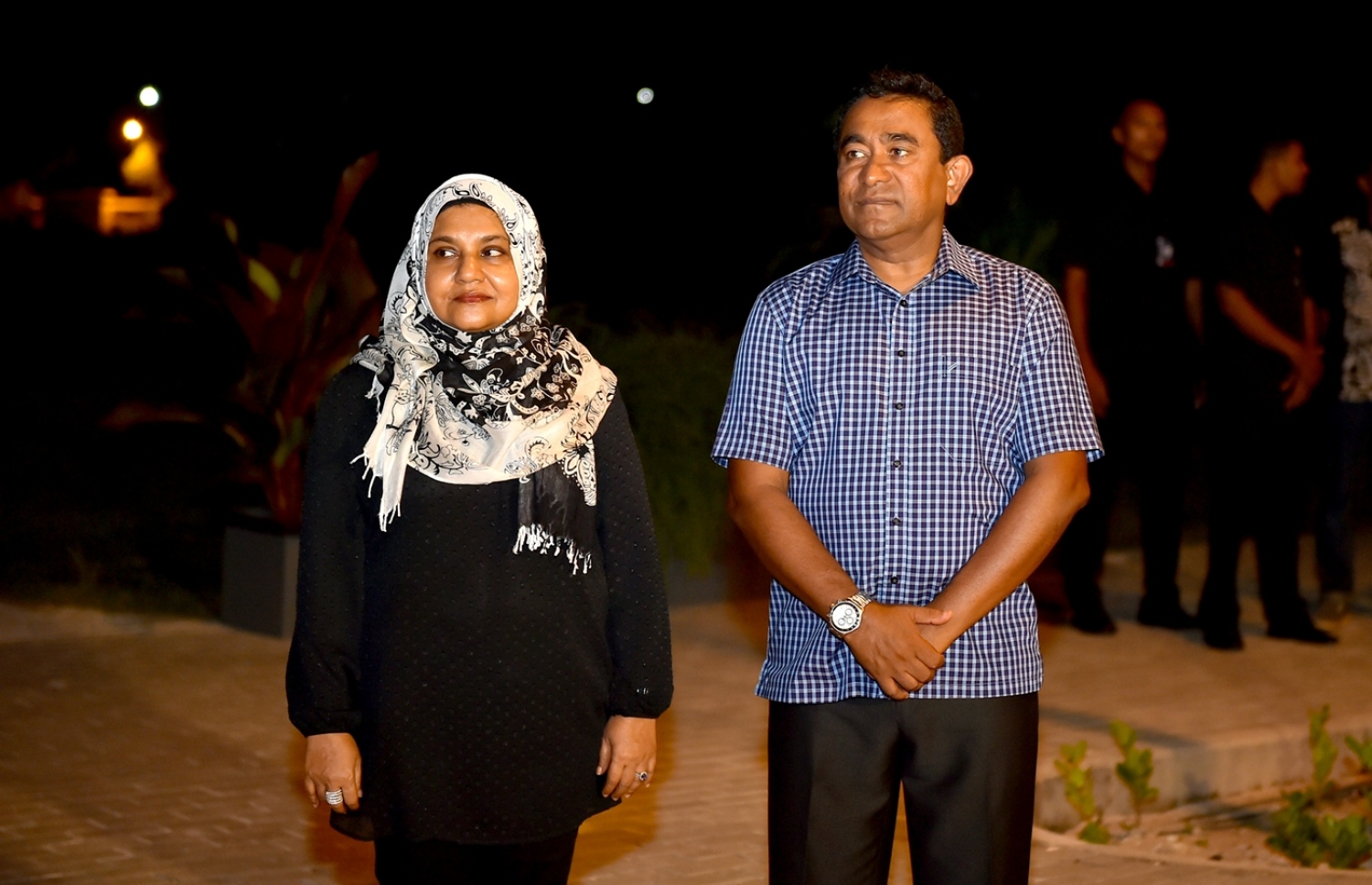 ރައީސް ޔާމީން އަދި އެމަނިކުފާނުގެ އަނބިކަނބަލުން ފާތުމަތު އިބްރާހިމް: ރައީސް ޔާމީންގެ ކެމްޕޭންގެ ގިނަ ހަރަކާތްތަކެއް އެކަމަނާ ކުރިއަށް ގެންދަވާ .--ފޮޓޯ:ރައީސް އޮފީސް