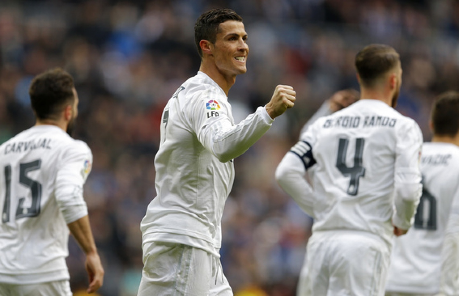 ލަނޑު ޖެހުމަށް ފަހު ރެއާލްގެ ފޯވަޑް ކްރިސްޓިއާނޯ ރޮނާލްޑޯ އުފާފާޅުކުރަނީ.-- ފޮޓޯ: އޭއެފްޕީ