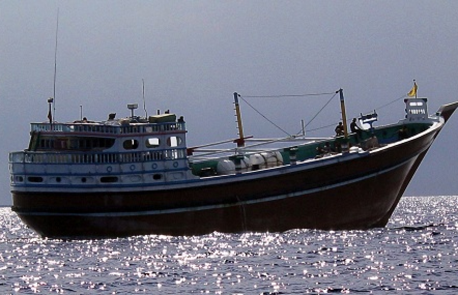 މަސްތުވާތަކެތި ހުރި ޑިންގީ ގެނައި އީރާނުގެ މަސްބޯޓު --ފޮޓޯ/ޕޮލިސް