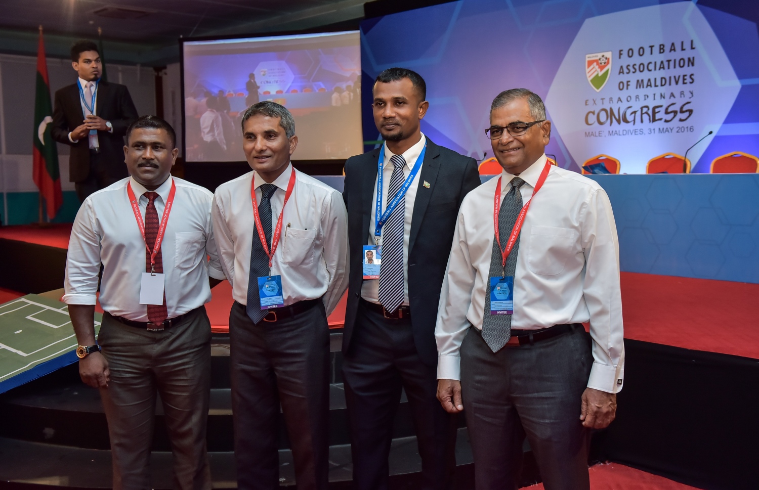 މާލެ: 31 މޭ 2016، އެފްއޭއެމްގެ އިންތިހާބީ ކޮންގްރެސް ތެރެއިން. މި އިންތިހާބު ކާމިޔާބުކޮށް ރައީސަކަށް ހޮވުނީ އަހުމަދު ތޯރިގް (ޓޮމް).-- ފޮޓޯ:ނިޝާން އަލީ/މިހާރު