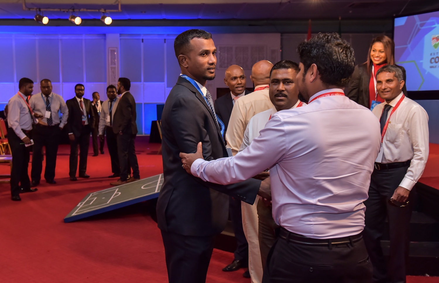 މާލެ: 31 މޭ 2016، އެފްއޭއެމްގެ އިންތިހާބީ ކޮންގްރެސް ތެރެއިން. މި އިންތިހާބު ކާމިޔާބުކޮށް ރައީސަކަށް ހޮވުނީ އަހުމަދު ތޯރިގް (ޓޮމް).-- ފޮޓޯ:ނިޝާން އަލީ/މިހާރު