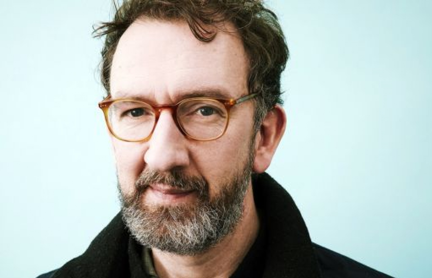 ޑައިރެކްޓަރު ކާނީ: އޭނާ ބުނީ ކެއިރާއަކީ ބަތަލާއެއް ނޫން ކަމަށާއި ސްޕަމޮޑެލްއެއް ކަމަށް.